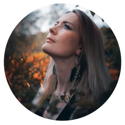 Skwalto's profile picture. Creative coach and social worker. Loves photo's, music, aquarel paint, books, red cat's and walks in the forest.  Live your life to the fullest!