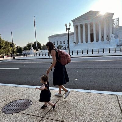 Mujer promedio, sólo que ahora soy mamá.
#primumnonnocere