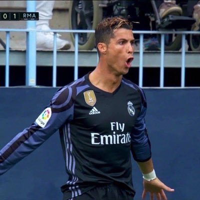 7ezk7's profile picture. 