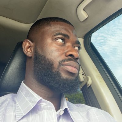 _ri_chie's profile picture. Smiles