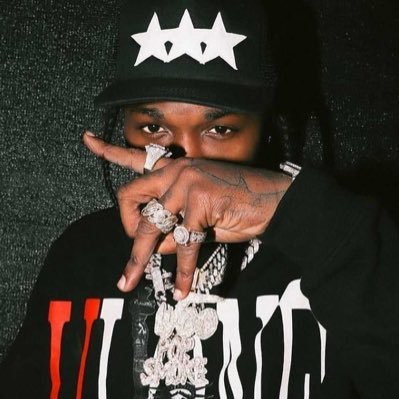 popppsmaoke's profile picture. 