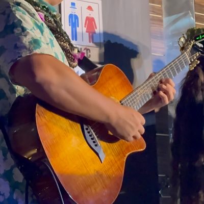 Guitar&Ukulele player youtube→https://t.co/21isaCeRBT