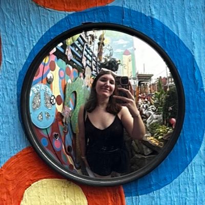 ashweeenoel's profile picture. choose joy • your mental health matters! 🌞