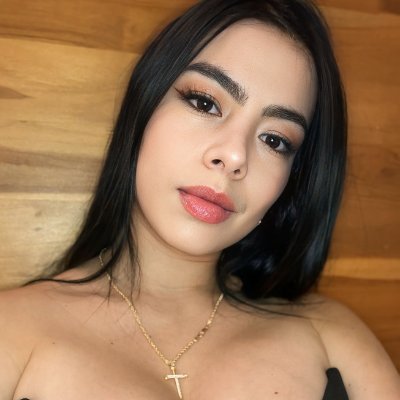 SylviiaMartinez's profile picture. You new favorite latina next door
