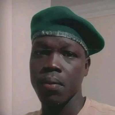 BuayLok7008's profile picture. Black ⚫