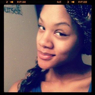 SHEXplainsit's profile picture. addicted to Sprite,iSleep with the tv on,my heart wears ACUs. and last but not least proud mommy.