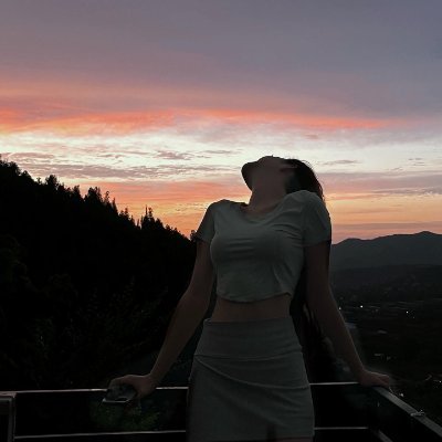 OrlancsxWood's profile picture. どんな状況であっても、感情に知性を圧倒させてはいけません。