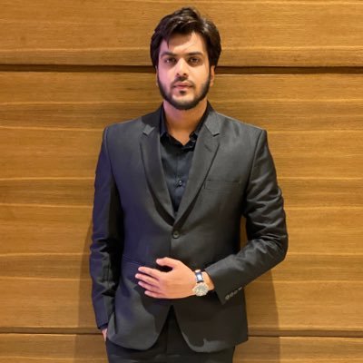 ERRohitGupta22's profile picture. 