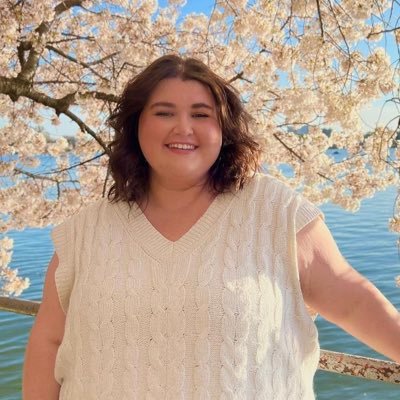 News Producer @fox5dc Frmr: @LEX18News University of Kentucky Alum’ Bluegrass girl with some Carolina flair 🐎
