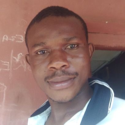 life_udo945's profile picture. 