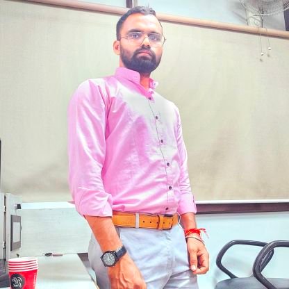 🚩 कट्टर हिंदू🚩 ।।
⚔️छोरा राव साहब का⚔️ ।।
Engineer 🖥️