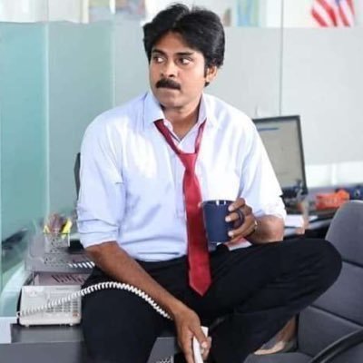 MikelVelayudham's profile picture. 📷🌱