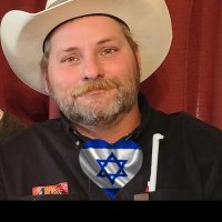 Jake (@daddyrabbitofla) 's Twitter Profile