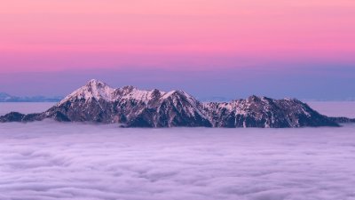 YJJ002's profile picture. 大号：@MNL520。（此号没回找大号）/更多点视频/一个热衷于舔几把的女人 / 主页置顶有价格表！！！/不验证