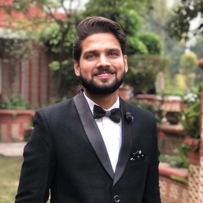 ar_tushar_j's profile picture. Architect | Singer