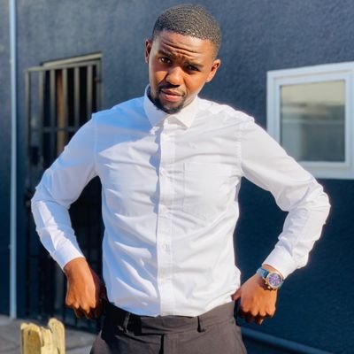 NgubaneLinda81's profile picture. 🏡 Greytown 
📚 DUT