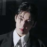 W. (@wonwooij) 's Twitter Profile
