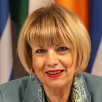 Helga Maria Schmid (@helgamschmid) 's Twitter Profile Photo Helga Maria Schmid (@helgamschmid) 's Twitter Profile Photo