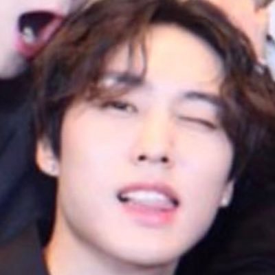 I donāt like mint cho it looks like pistachio i like pistachio but not mint cho-someone i love š -i like mint cho thoš-