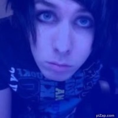 im the definition of pure cringe but thats what makes me fun and quirky or somethin https://t.co/c0p5cVFkwc