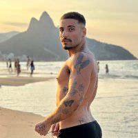 Leonardo F.B (@umgatoviralata) 's Twitter Profile
