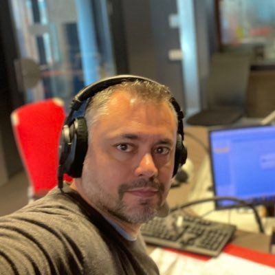 Palentino. Info internacional y deportes @RFI_es. Fútbol francés @OndaCero_es/@Radioestadio. Consultant foot espagnol & européen @RFIRadioFoot et @France24_fr