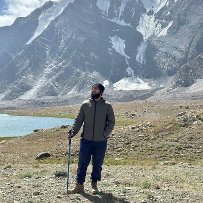 SuccessZone1's profile picture. I'm just looking for another adventure