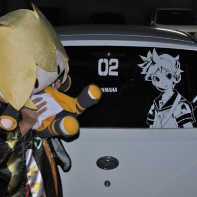 神奈川に潜んでます。レン君中心にボカロ廃人。車もねんどろも一眼も🔰常に金欠極めてるのでゆるゆるでオタ活💸 NEXT→ しばらく社畜マジミラは不参加😭
