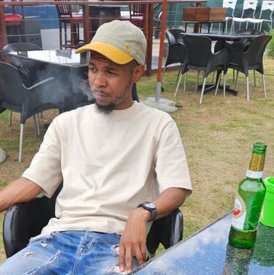 🖤🇿🇦

♉ Taurus @KaizerChiefs fan