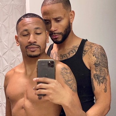 Enter our 😈 lives.
Married Couple @ReggieDicc & @DxtrDicc
DM to collab