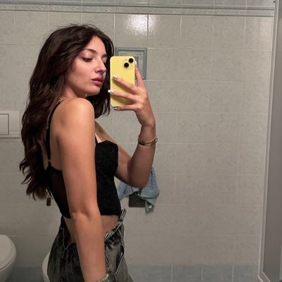 studentessa di medicina veterinaria a tempo perso🥲 inadeguata in ogni circostanza. un mio ex mi chiamava vipera e come dargli torto?