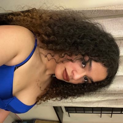 onlipuns's profile picture. poetic idiot
