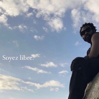 OmegaDebaibe's profile picture. #Visionnaire👁&Optimiste& Ambitieux📚