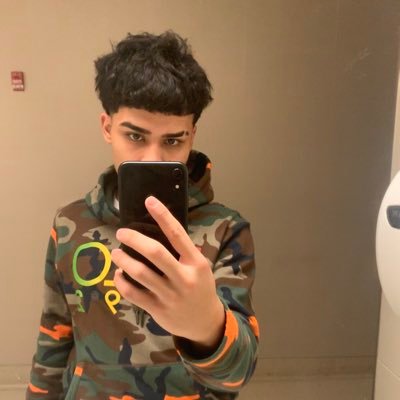 follow my twitch @ricostoryk