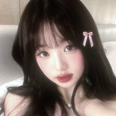 xshioriii's profile picture. ♡  cat lover  ·  enfp  ꒱
