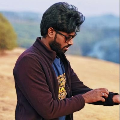 Aspiring filmmaker 🎥
Asst. Director in #MrX
 CINEMA ❤️