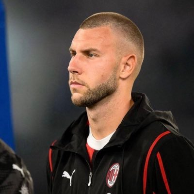 Strahinja Pavlović Profile
