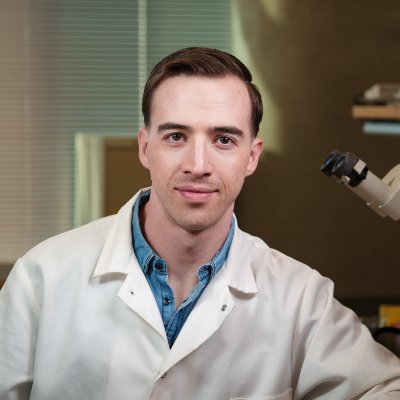 PhD candidate at Arizona State University studying metabolic plasticity in honey bees.