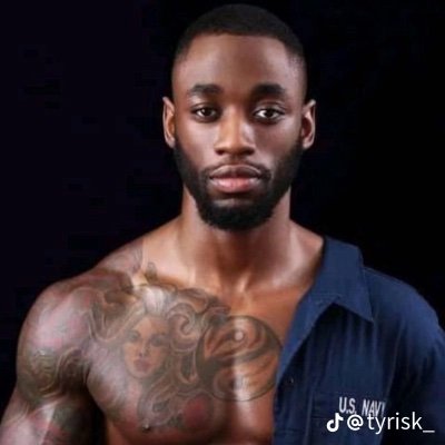 Romaine27599908's profile picture. 