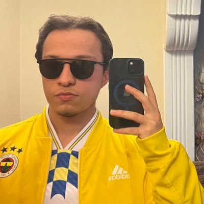 fatiireha's profile picture. yeditepe uni yeni mezunu