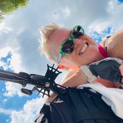 Queer, From England, live in NYC. This is my professional / work twitter page (views are my own). Frequent traveler, plant based, love my cats, avid cyclist