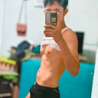 chinito (@jmchui43513) 's Twitter Profile