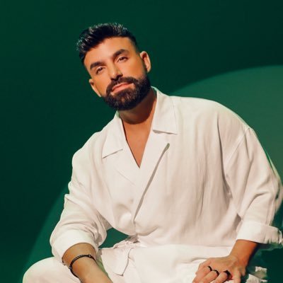 joekoueik's profile picture. Professional Singer / Breakthrough Inspirer