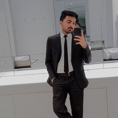 AnasBha88593132's profile picture. جب بھی کبھی ضمیر کے سودے کی بات ہو،
ڈٹ جاؤ تم حسینؓ کے انکار کی طرح❤