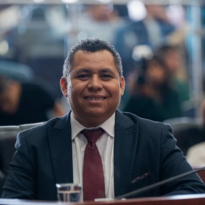 Morelense, hombre de hechos y alcalde del municipio de Totolapan, Morelos, actualmente Diputado local del H. Congreso del estado de Morelos.