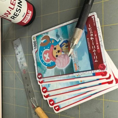 sonjihyeon13060's profile picture. Clumsily wasting papers since 2022 🦧 종이 잘라 붙입니다 제작문의 받는중(commissions opened)