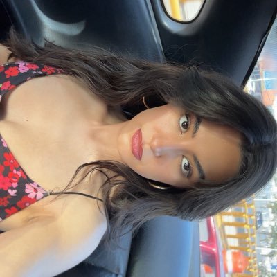 AlexaApv's profile picture. …