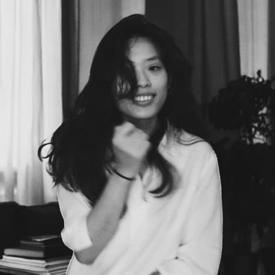 petitrogue's profile picture. Bc the best version of me is the one who writes