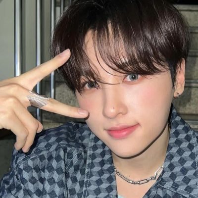 ⠀ ⠀ ♡˗ˏ*ೃ˚ loving #온리원오브