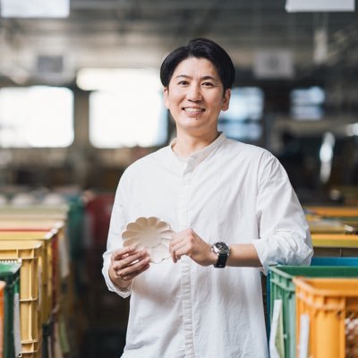 yuki_kohyo's profile picture. 美濃焼の産地で100年続く窯元の跡取り/窯元のアトツギの日常ツイートしています/講演などでうつわの魅力を発信/中小企業後継社長/読書と料理/焼き物